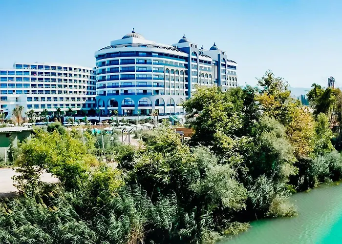 Alarcha s & Resort